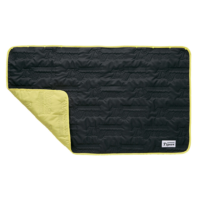 ロゴキルトブランケット