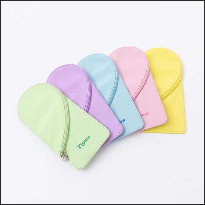 ハート型マルチポーチ