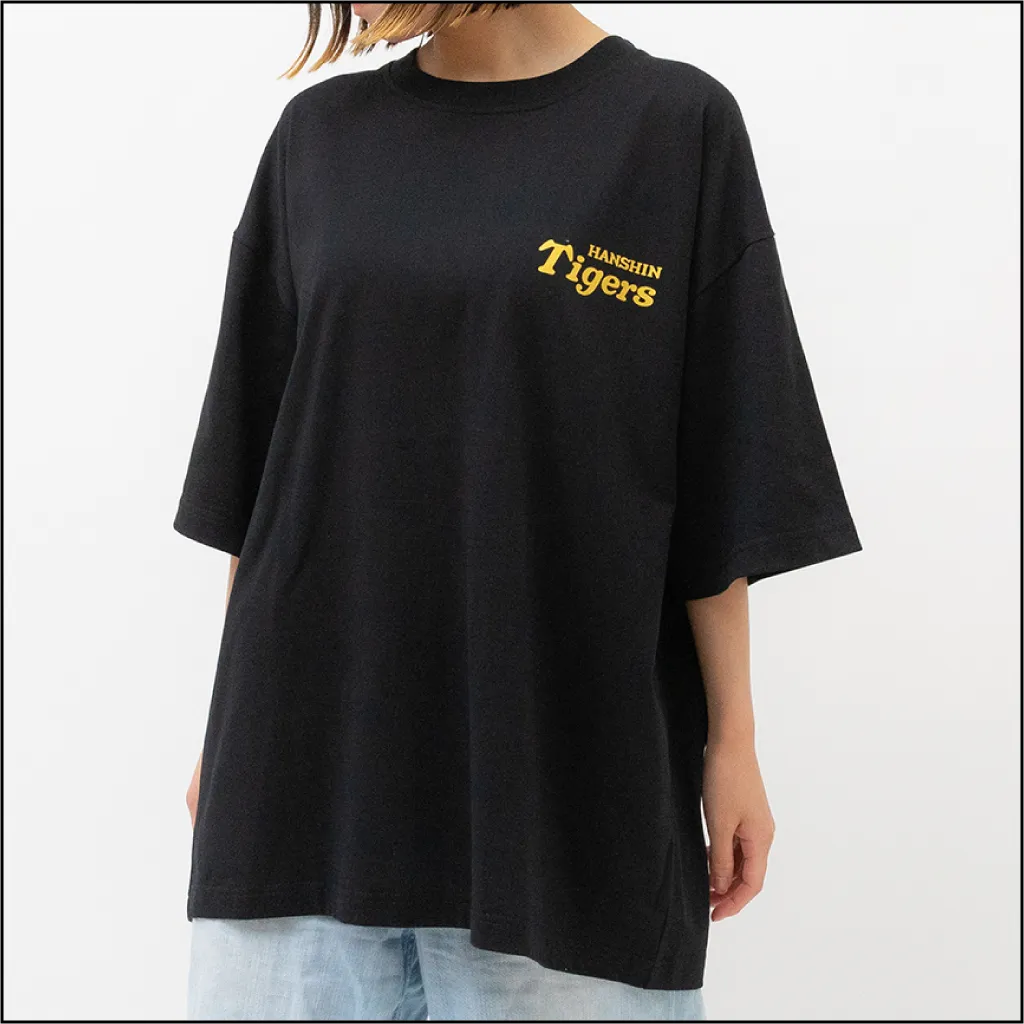 ビッグ虎プリントTシャツ（ブラック）前面