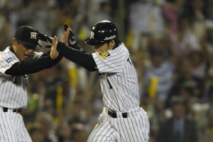 横浜ベイスターズ戦（甲子園）プロ初本塁打は甲子園球場でマーク（04年5月27日）